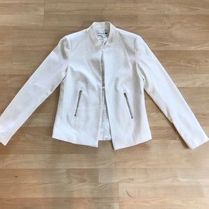 Forever 21 White blazer